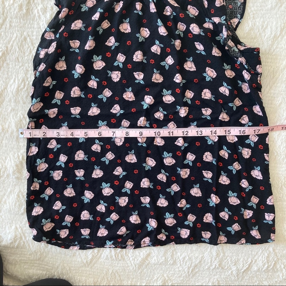 Aeropostale Juniors Small Flower Print Blouse - Picture 9 of 10
